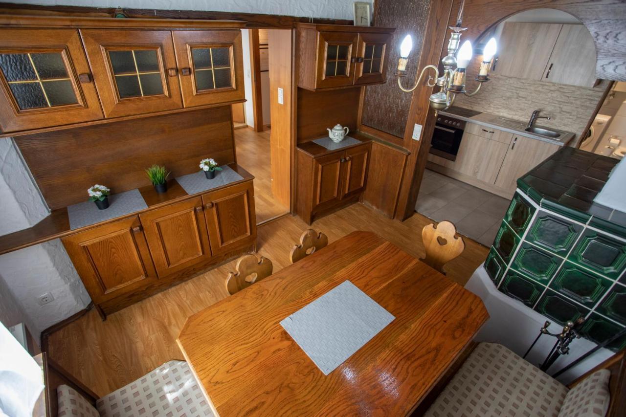Traditional Old Town Apartment Hall in Tirol Exteriér fotografie